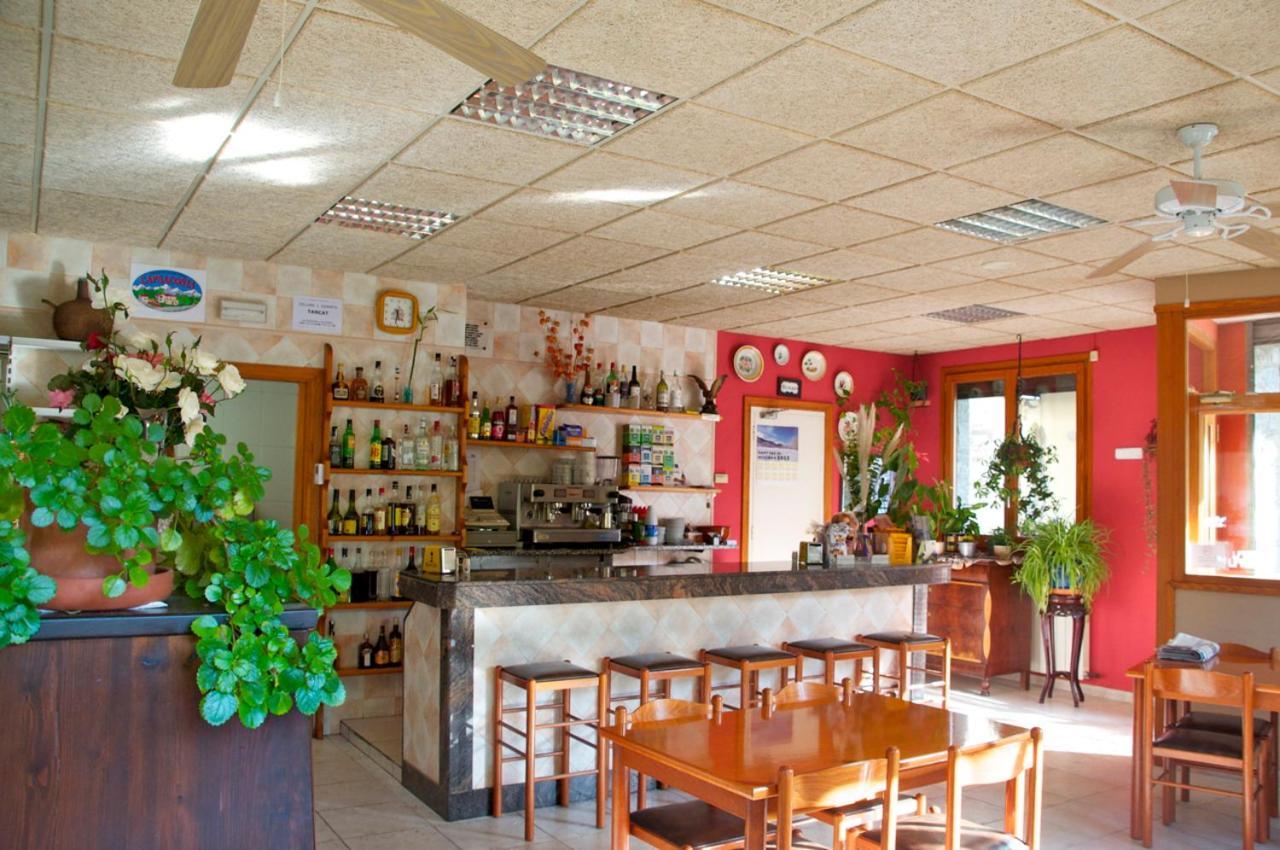 Habitacions Aurora Hotel Sant Pau de Seguries Ngoại thất bức ảnh